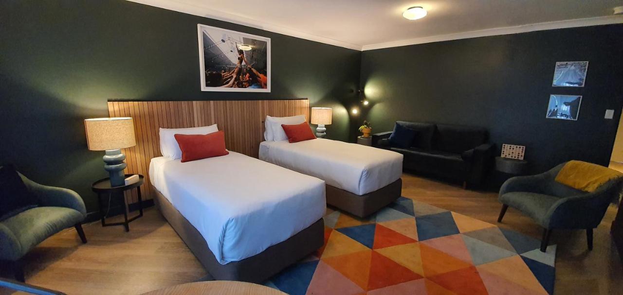 סידני The Blue Hotel Bondi מראה חיצוני תמונה